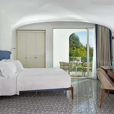 Borgo Santandrea Otel